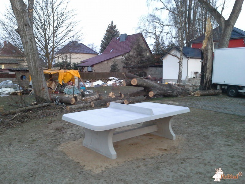 Spielplatz Am Kuschelhain 10 aus Velten