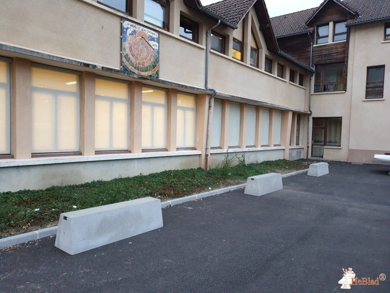 Collège Marcel Cuynat aus Monestier de Clermont 