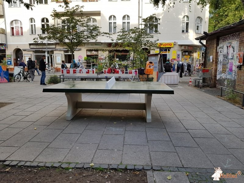 Böhmischer Platz aus Berlin