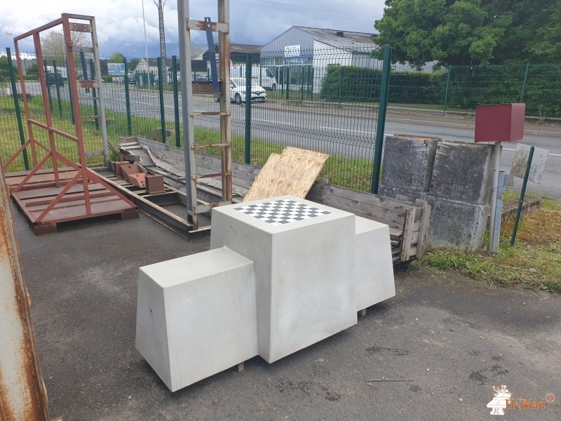 Derichebourg aus Change