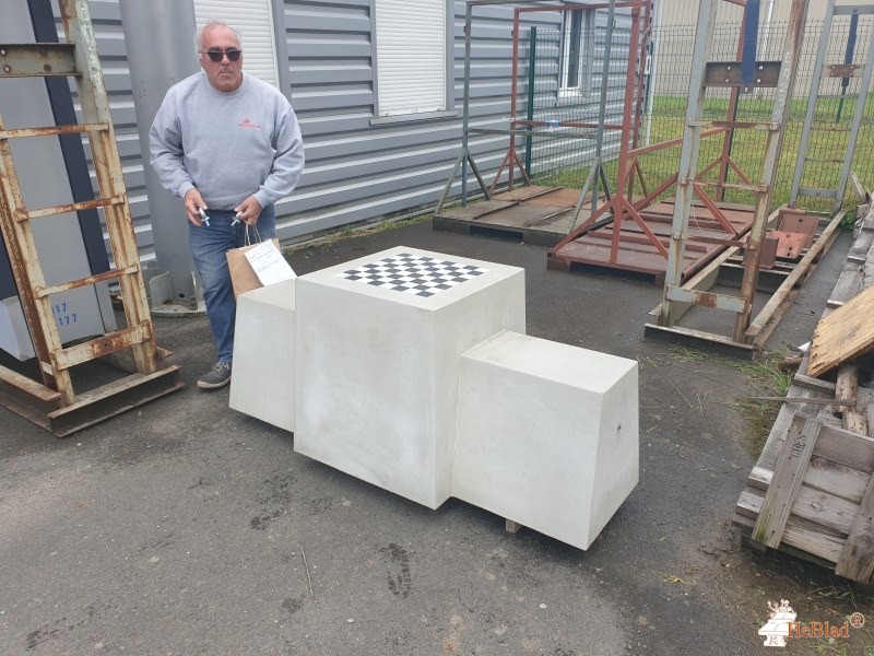 Derichebourg aus Change