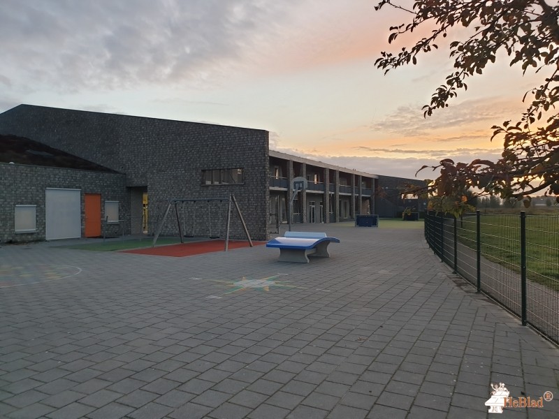 Basisschool De Hoeksteen uit Maurik