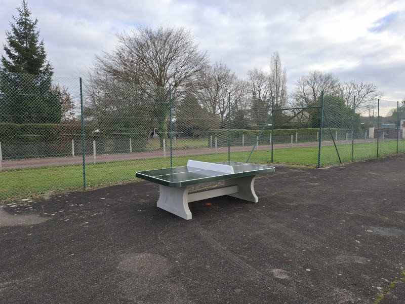 Terrain communal, city stade de Saint-Grégoire-du-Vièvre